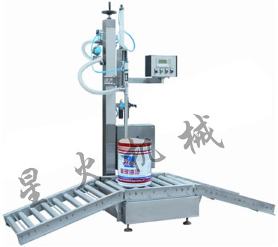 CJ-200B型半自動(dòng)稱(chēng)重式液體灌裝機(jī)